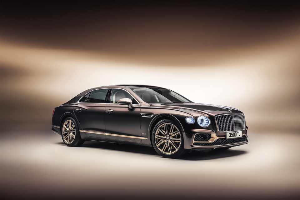 Bentley bảo dưỡng thay nhớt đảm bảo độ bền cho xe ô tô sang  TpHCM