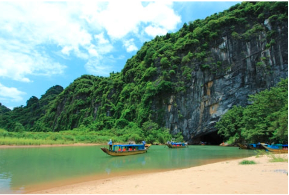 Những danh lam thắng cảnh tuyệt đẹp ở Việt Nam nên ghé thăm một lần