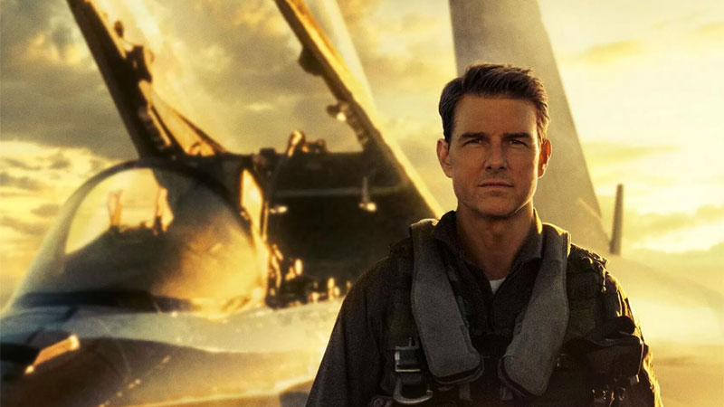 Đạo diễn 'Top Gun: Maverick' chỉ có 30 phút thuyết phục Tom Cruise đóng nam  chính