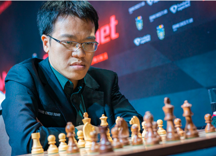 le quang liem danh bai ky thu hang 9 the gioi anish giri hinh 3