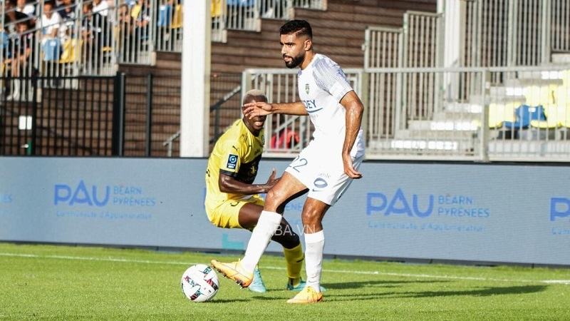 pau fc thua dam sochaux trong ngay quang hai choi du bi hinh 3