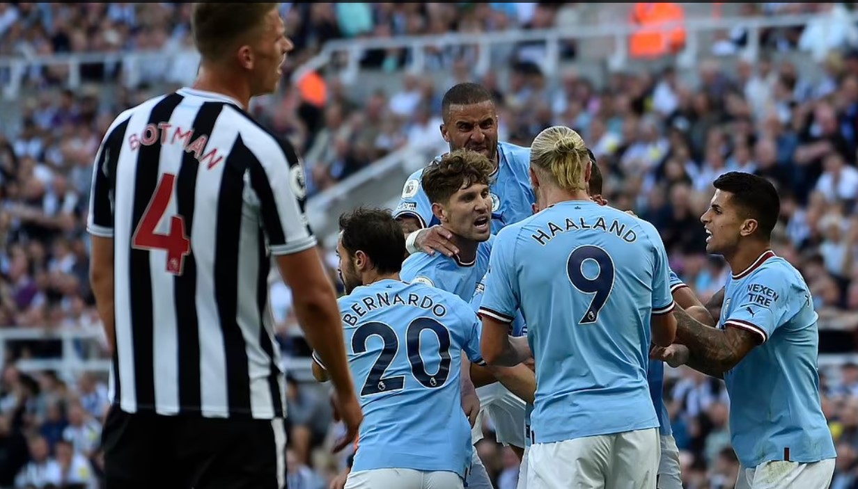 hoa chat vat newcastle man city danh mat ngoi dau ngoai hang anh hinh 2