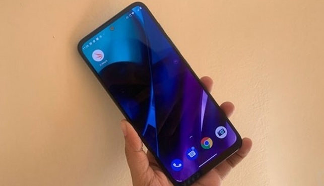 motorola len ke hoach ra mat moto g72 gia re hinh 3