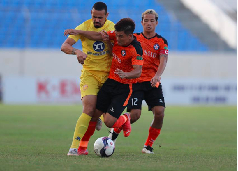 nam dinh fc nguoc dong thang da nang tren san thien truong hinh 3