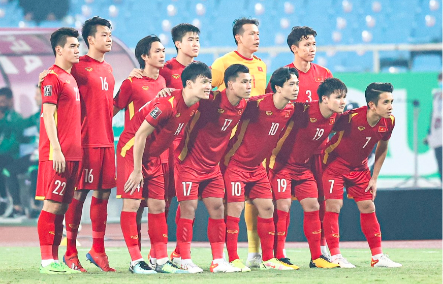 tuyen viet nam chung bang b voi malaysia singapore o aff cup 2022 hinh 2