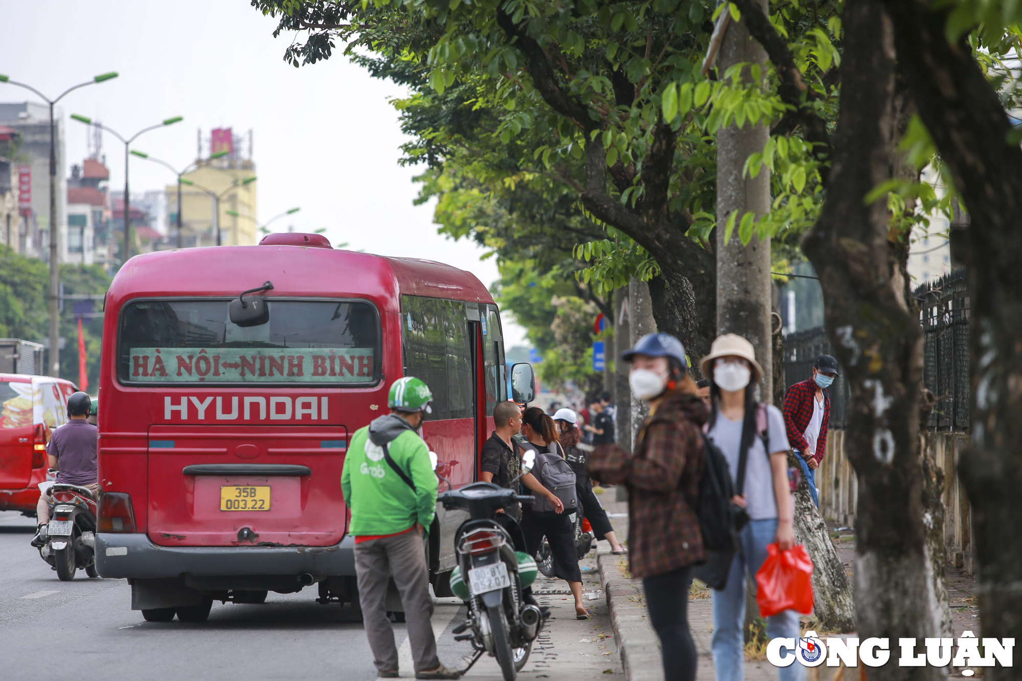 ha noi yeu cau xe khach khong chay rua bo don tra khach sai quy dinh dip nghi le 30 4  1 5 hinh 1