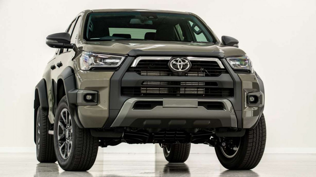 toyota hilux rogue 2023 ra mat tai australia co gia tu 47700 usd hinh 1