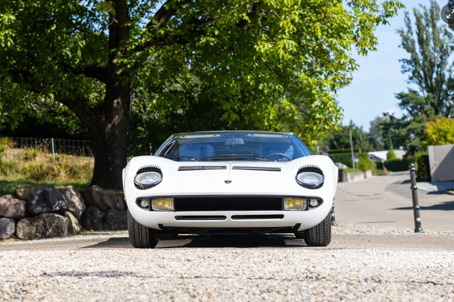 mau xe lamborghini miura doi 1968 duoc ban dau gia hinh 4