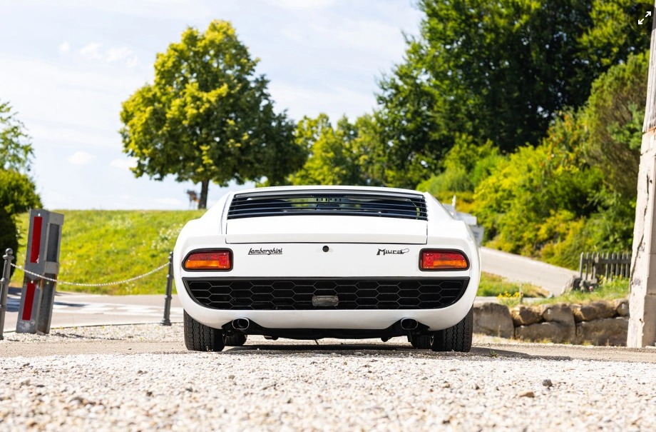 mau xe lamborghini miura doi 1968 duoc ban dau gia hinh 5