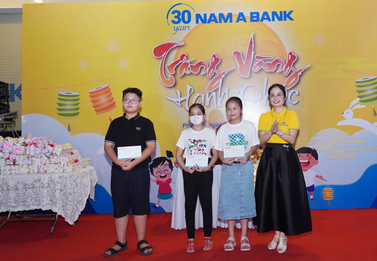 trang vang hanh phuc mang yeu thuong den thieu nhi hinh 3