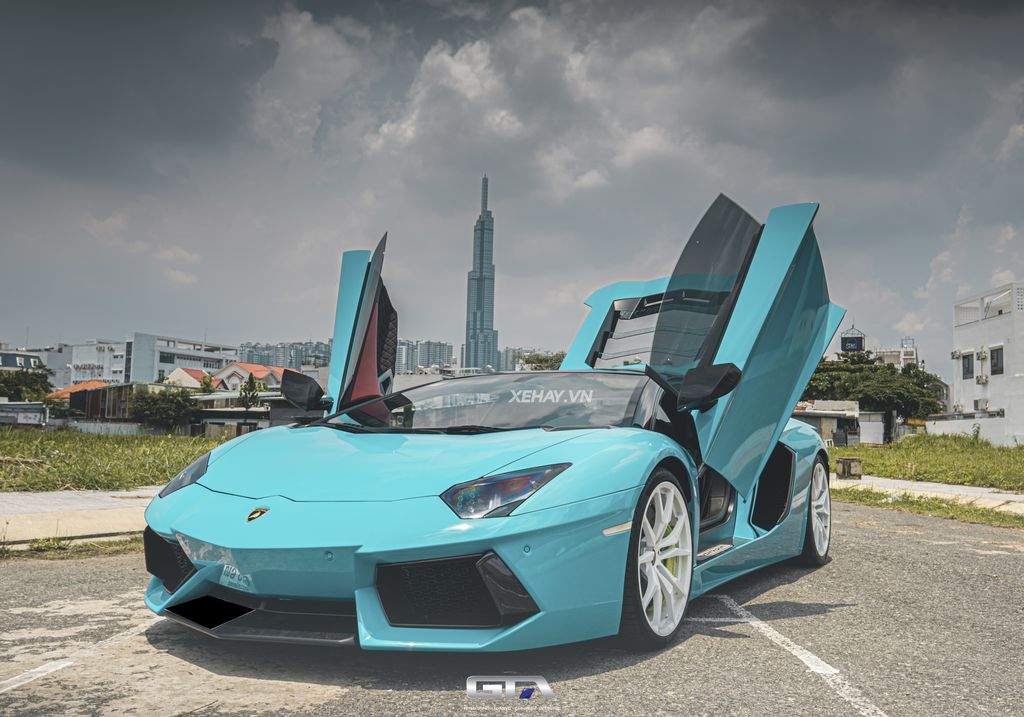 lamborghini aventador ban do novitec torado la mat voi mau xanh miami hinh 7