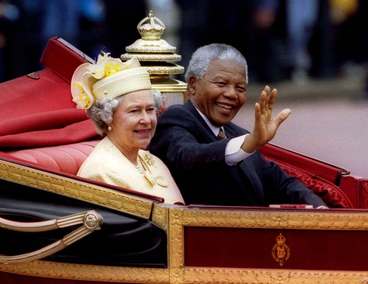 tinh ban giua ong mandela va nu hoang elizabeth qua loi thu ky hinh 1