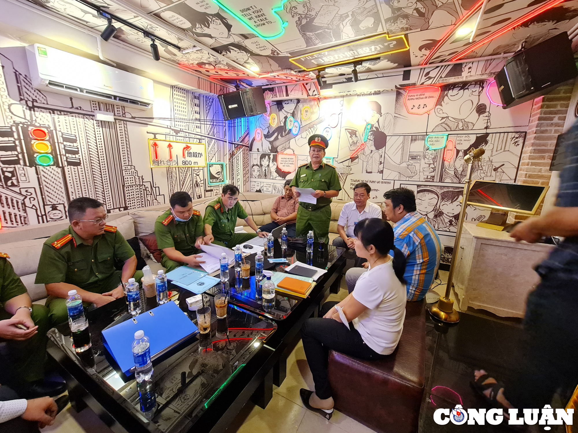 tp hcm dinh chi 26 co so karaoke bar vu truong vi pham pccc hinh 1