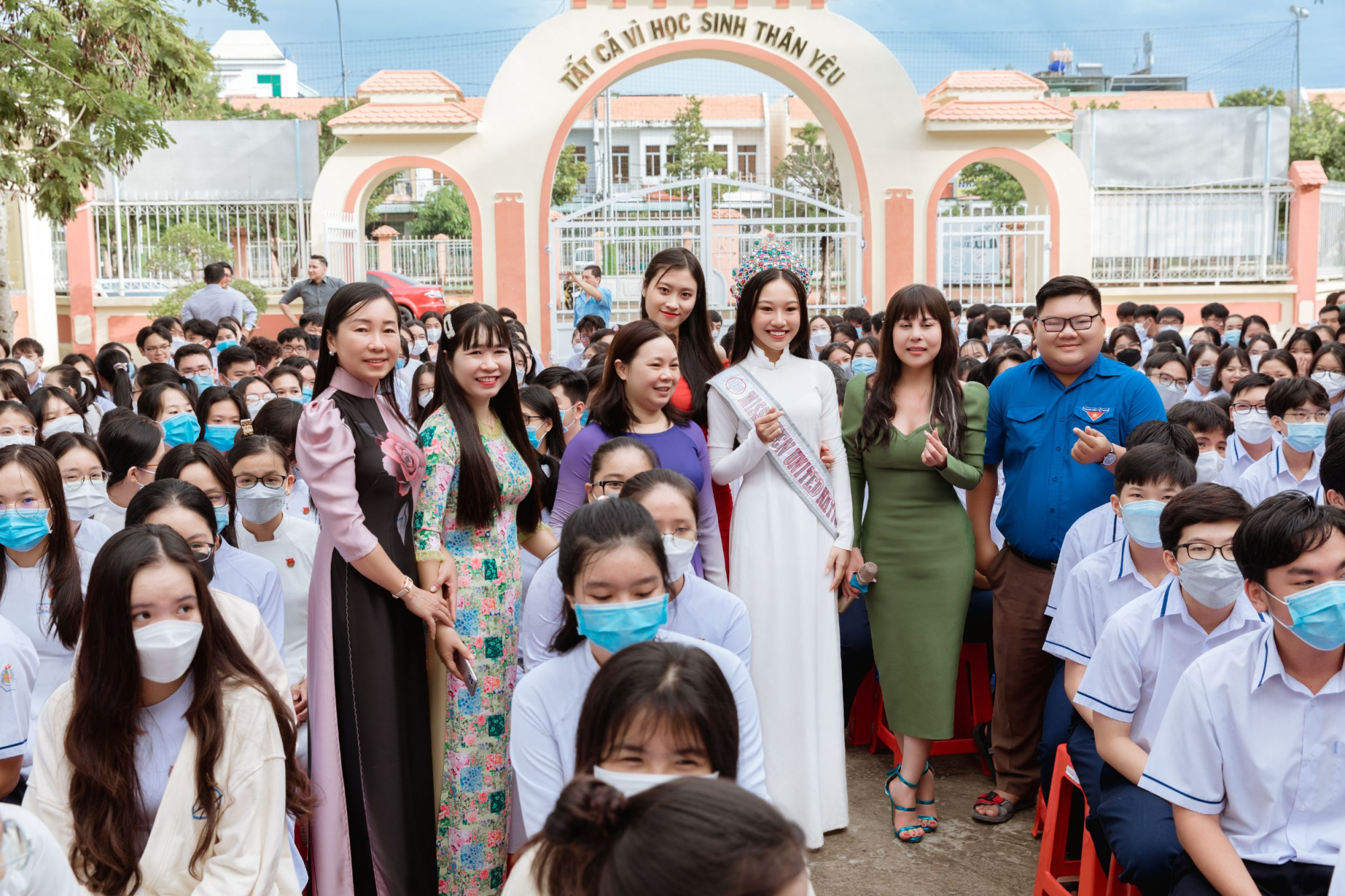 le vinh danh truong phuong nga  miss teen united nations 2022 hinh 5