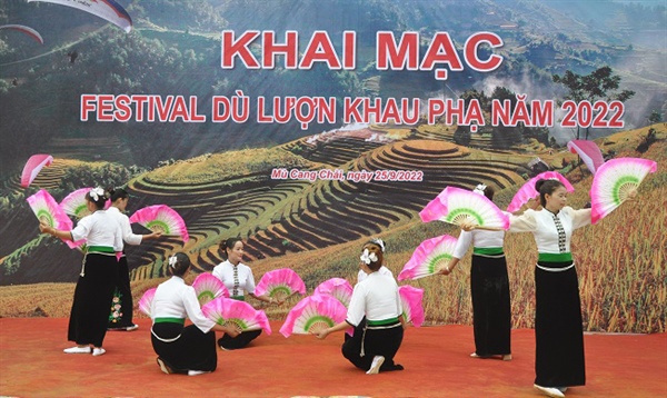mu cang chai khai mac festival du luon khau pha nam 2022 hinh 1