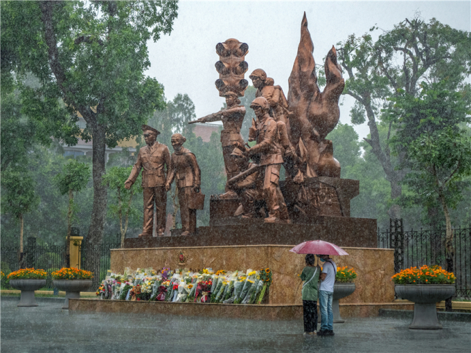 cuoc thi nhiep anh nghe thuat ha noi trao giai cho anh tri an linh cuu hoa hinh 1