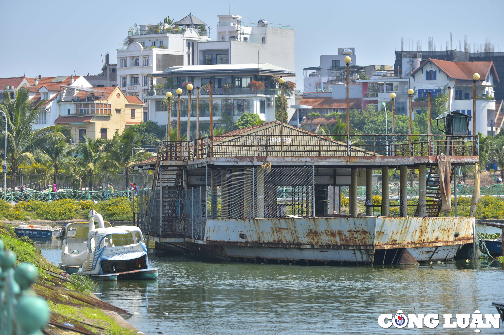 ha noi thao do du thuyen bo hoang tai ho tay hinh 7