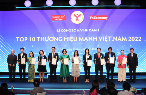 vietcombank 9 lan lien tiep co mat trong top 10 thuong hieu manh viet nam hinh 2