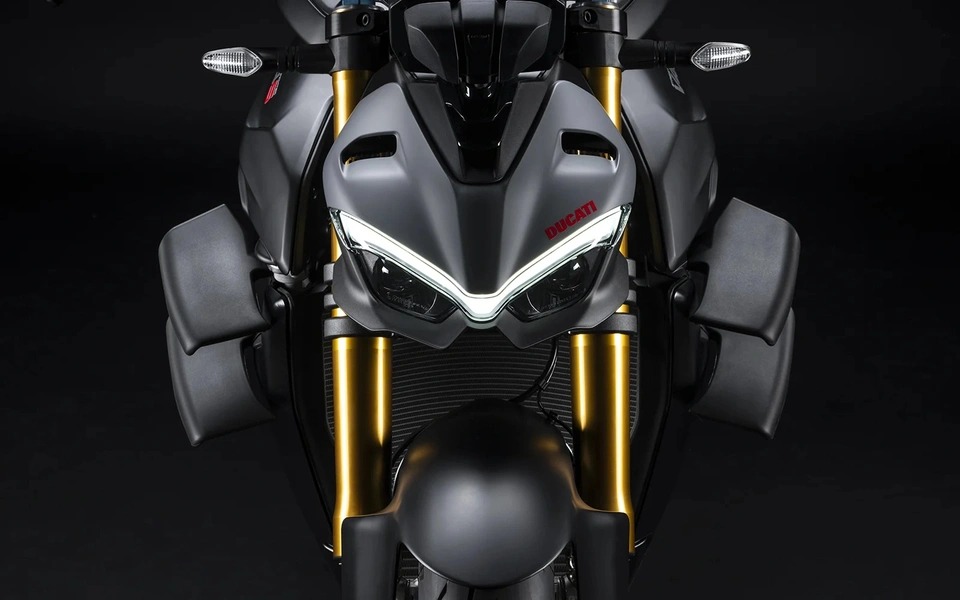 ducati streetfighter v4 2023 ra mat gia ban tu 22454 usd hinh 3