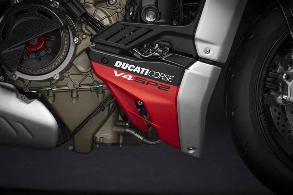 ducati streetfighter v4 2023 ra mat gia ban tu 22454 usd hinh 6