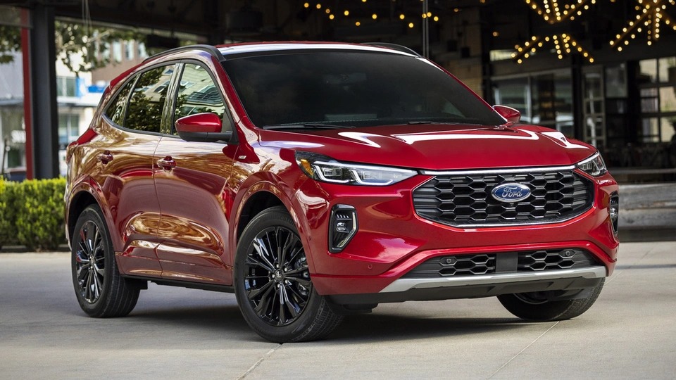 ford escape 2023 ra mat voi dien mao moi hap dan hon gia ban tu 27500 usd hinh 1