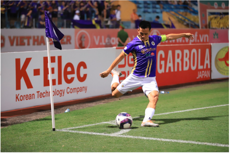 thang da nang 3 0 ha noi fc doi lai ngoi dau bang vleague tu tay hai phong hinh 2