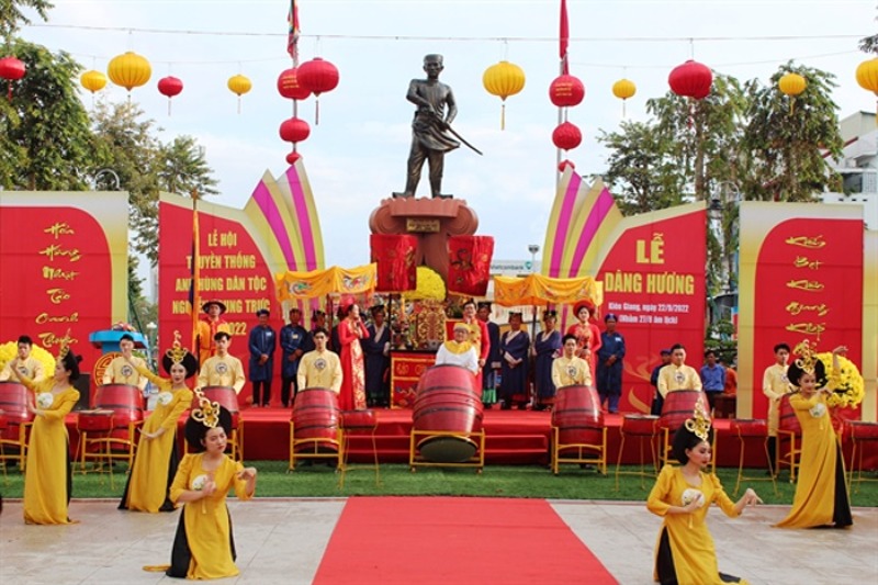 de nghi dua le hoi nguyen trung truc vao danh muc di san van hoa quoc gia hinh 1