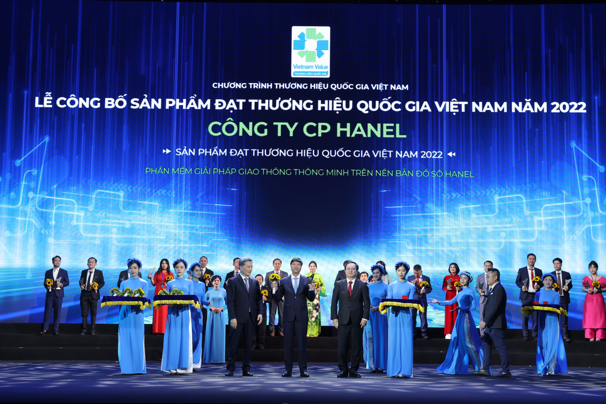 hanel duoc vinh danh tai le cong bo thuong hieu quoc gia viet nam nam 2022 hinh 1