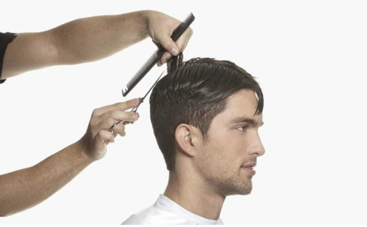 Học nghề cắt tóc nam mất bao lâu để trở thành thợ chính chuyên nghiệp?