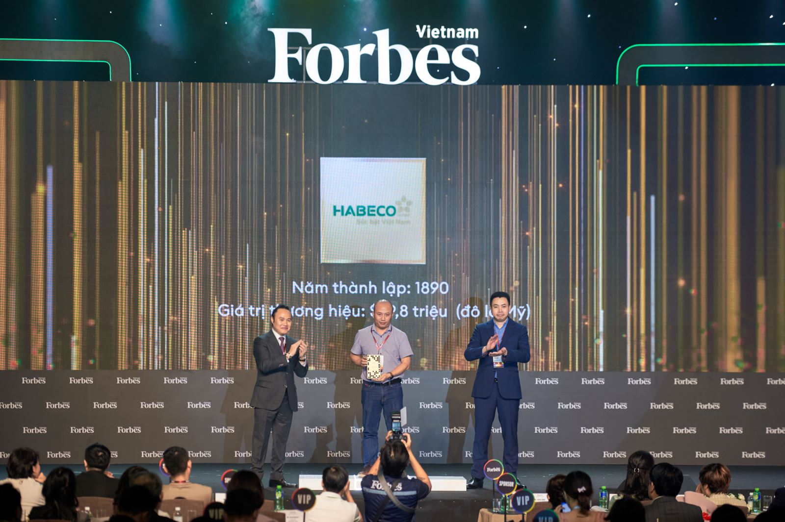 habeco duoc vinh danh top 25 thuong hieu fb dan dau cua forbes viet nam hinh 1