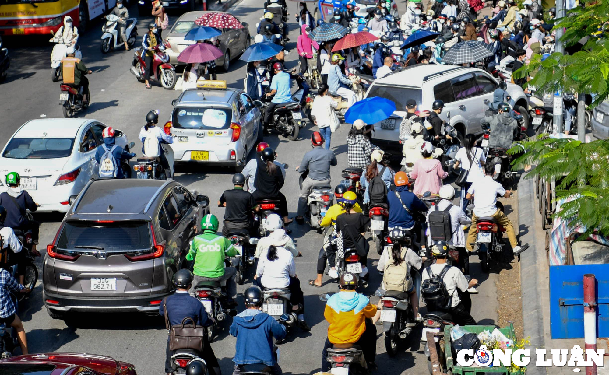 ha noi cau vuot chu c cham tien do tuyen duong thuong xuyen un tac hinh 8