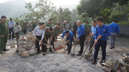 vinaphone ket noi yeu thuong  dong am cho em tai kim boi hoa binh hinh 3