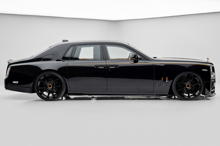 mansory lot xac hoan toan mau xe sieu sang rolls royce phantom viii hinh 2