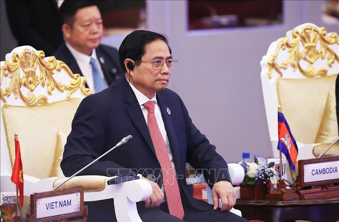 thu tuong pham minh chinh tham du cac hoat dong dau tien trong khuon kho hoi nghi cap cao asean hinh 1