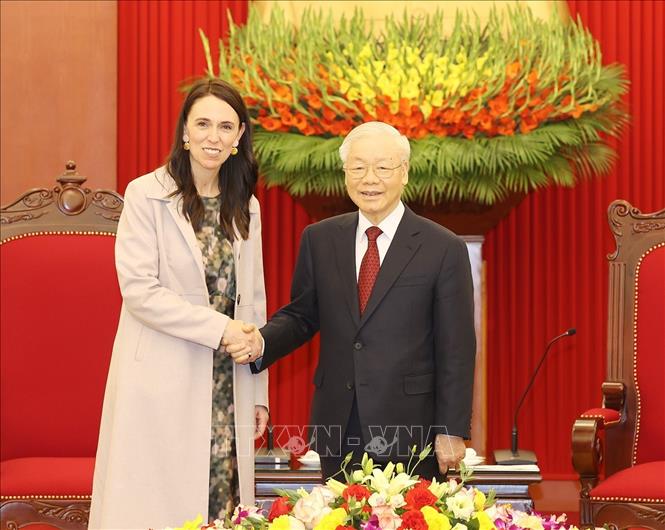 tong bi thu nguyen phu trong tiep thu tuong new zealand jacinda ardern hinh 1