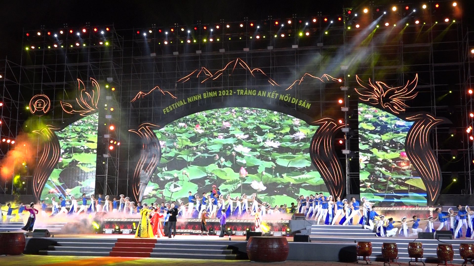 tung bung khai mac le hoi festival trang an ket noi di san  ninh binh 2022 hinh 1