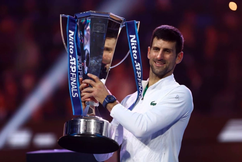 novak djokovic lan thu 6 vo dich atp finals hinh 1