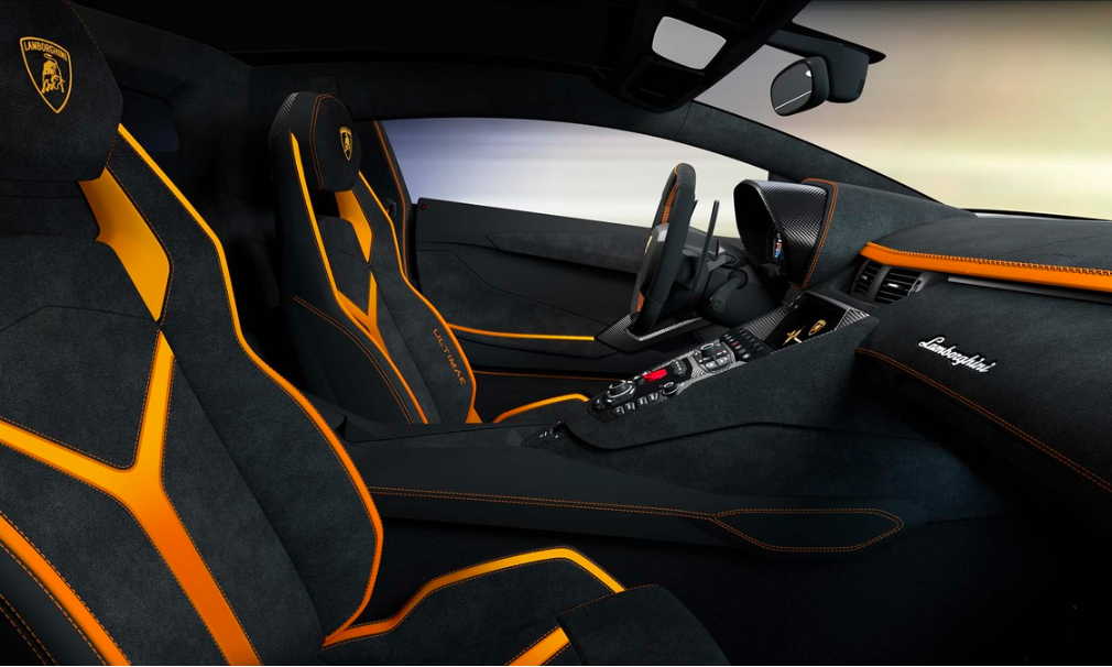 chiec lamborghini aventador coupe cuoi cung den tay khach hang hinh 9