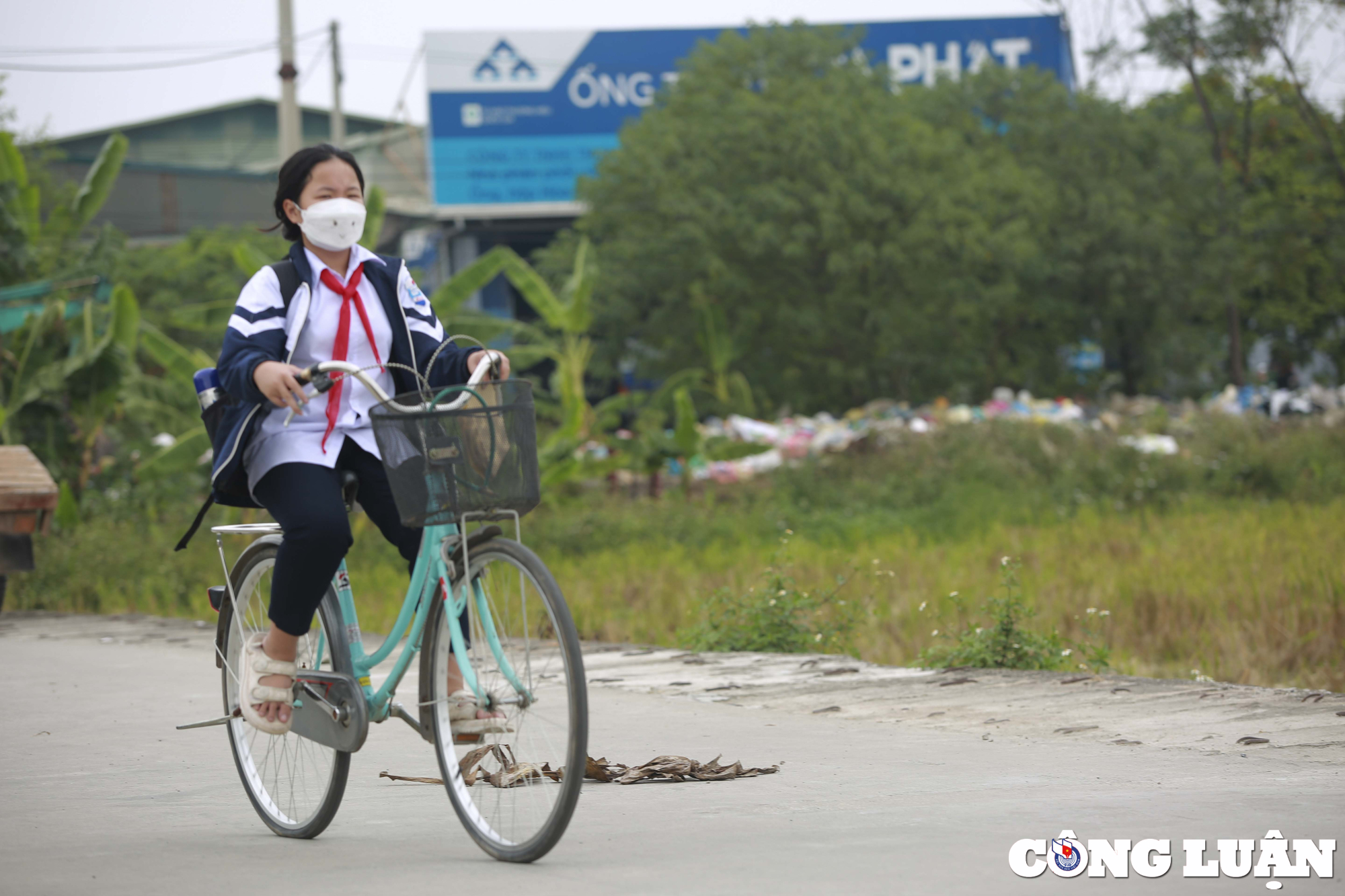 nguoi dan o thanh oai ha noi khon kho vi rac thai un u boc mui hoi thoi hinh 8