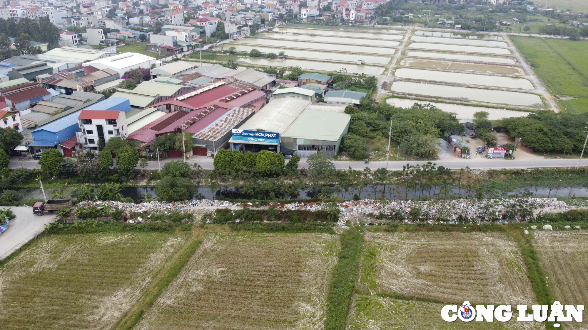 nguoi dan o thanh oai ha noi khon kho vi rac thai un u boc mui hoi thoi hinh 1