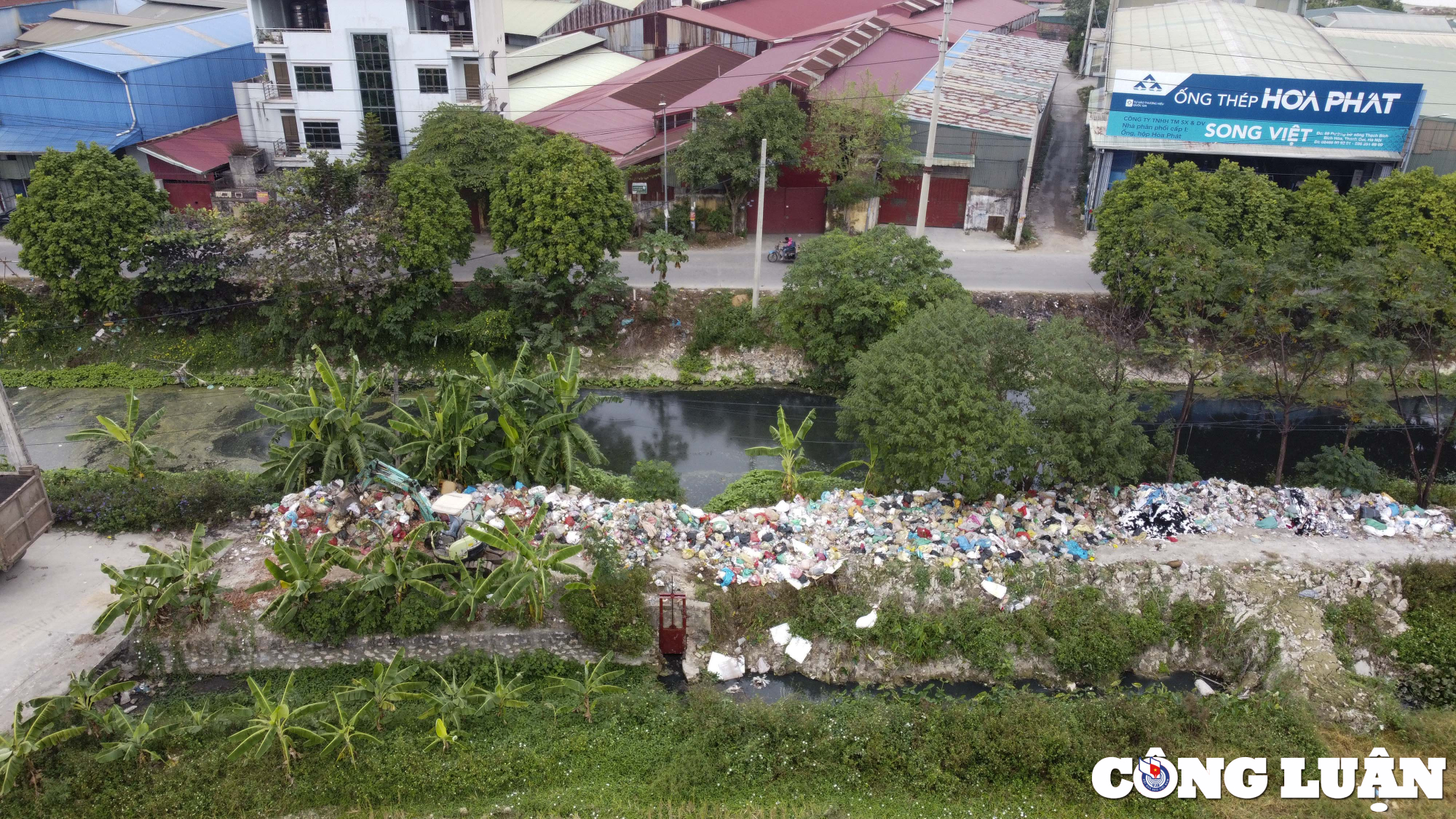 nguoi dan o thanh oai ha noi khon kho vi rac thai un u boc mui hoi thoi hinh 2