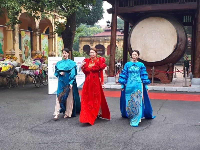 le hoi ao dai du lich ha noi nam 2022 se co loat su kien dac sac hinh 2