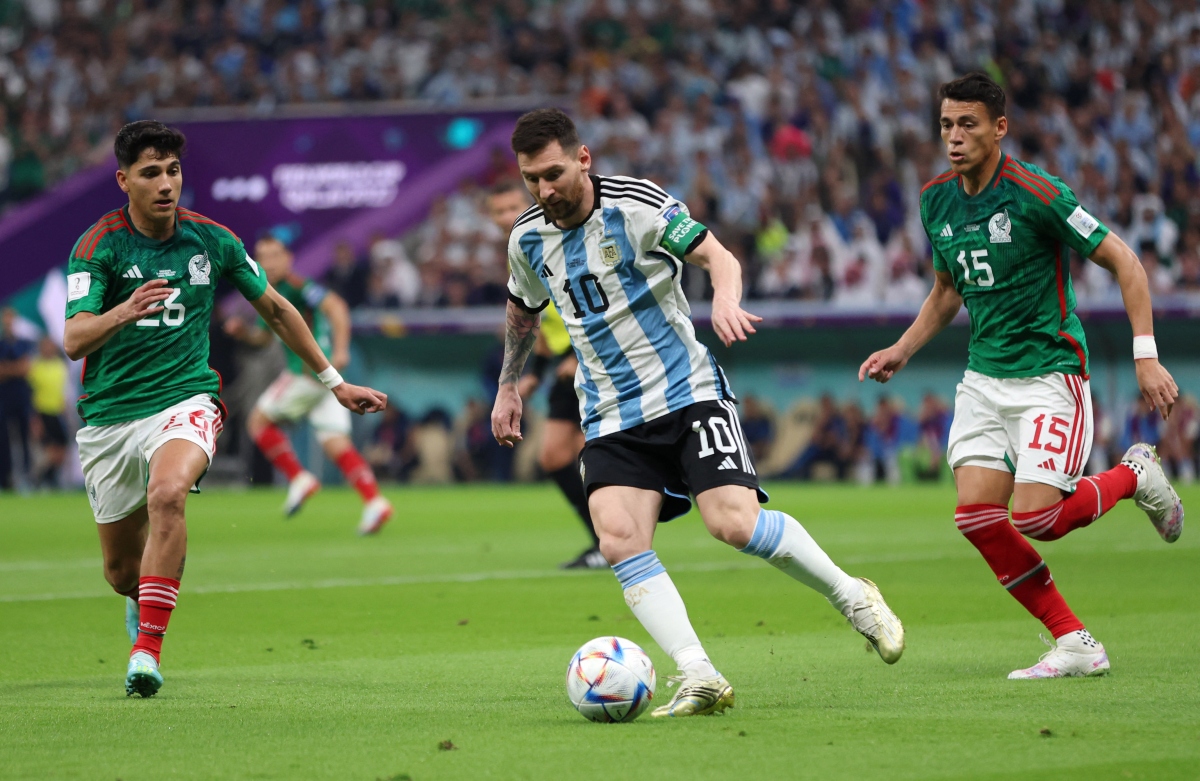 argentina 2 0 mexico messi thap lai hy vong di tiep cho argentina hinh 3