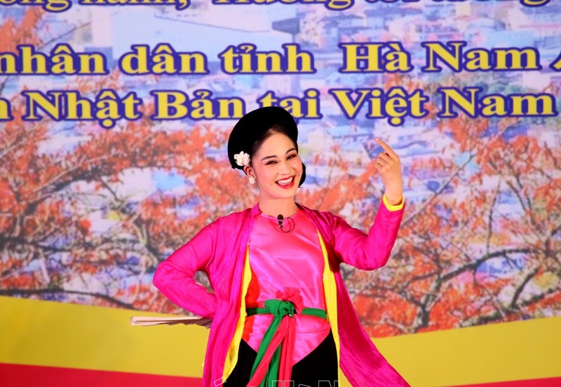 giao luu nghe thuat kyogen nhat ban va nghe thuat cheo viet nam tai ha nam hinh 3