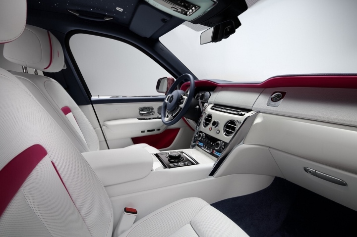 rolls royce ra mat phien ban cullinan inspired by fashion hinh 7