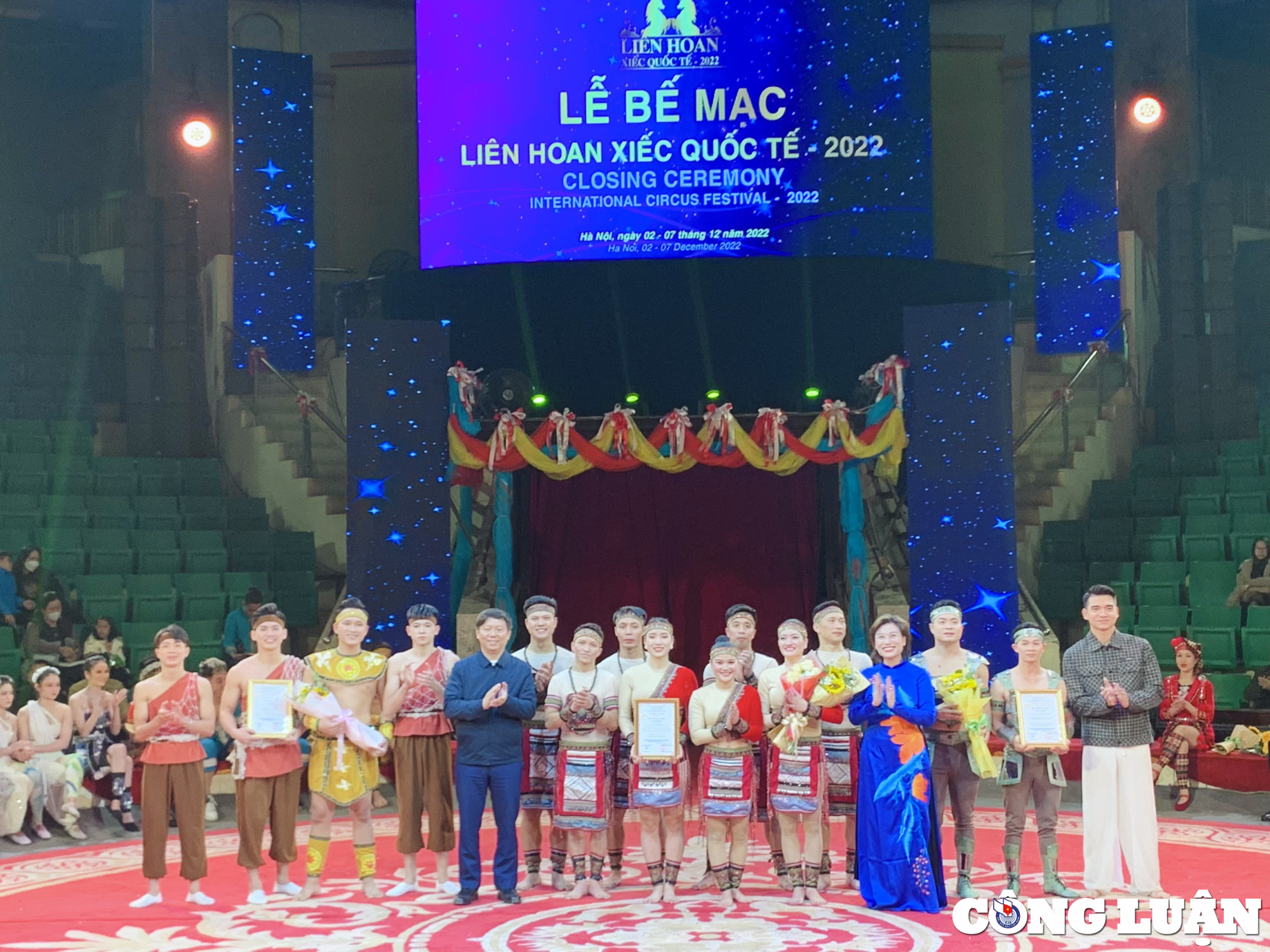 be mac lien hoan xiec quoc te nam 2022 hinh 2