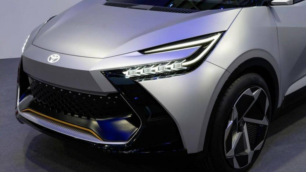 toyota c hr 2023 lo dien voi ngoai hinh tao bao hinh 4