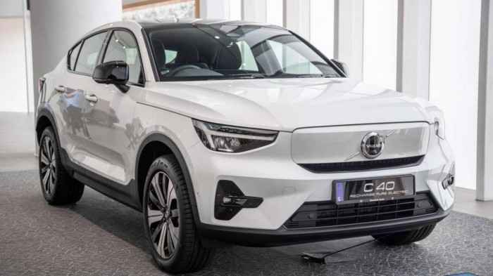 volvo c40 2023 ra mat tai malaysia can ke ngay ve viet nam hinh 1