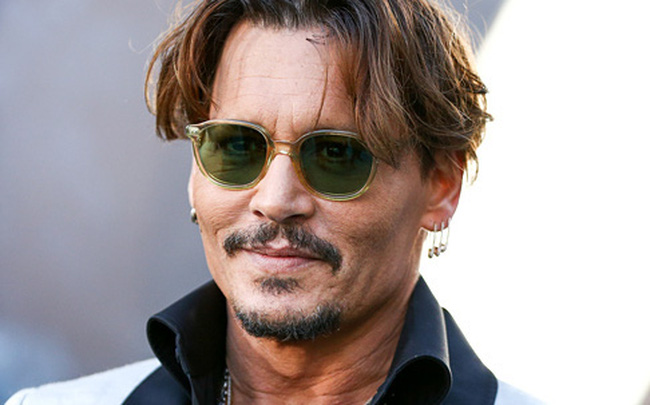 johnny depp vao lai vai cuop bien vi 1 cau be hinh 3