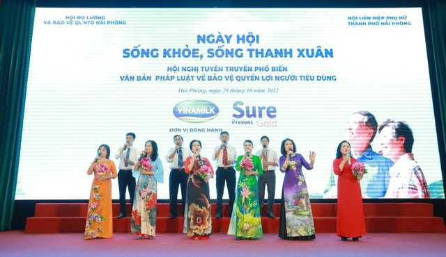 vinamilk lan toa thong diep song khoe song thanh xuan hinh 1